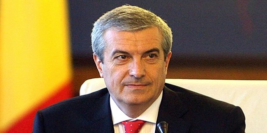 FOTO | Apariţie total surprinzătoare! La ce super meci din Europa a fost surprins Călin Popescu-Tăriceanu şi cine stătea lângă el