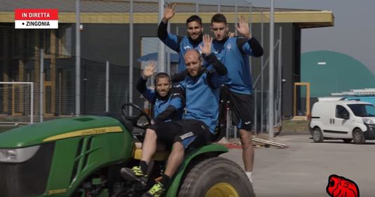 VIDEO GENIAL | Fotbaliştii Atalantei au trecut la munca de jos. S-au antrenat pe şantier de 1 aprilie