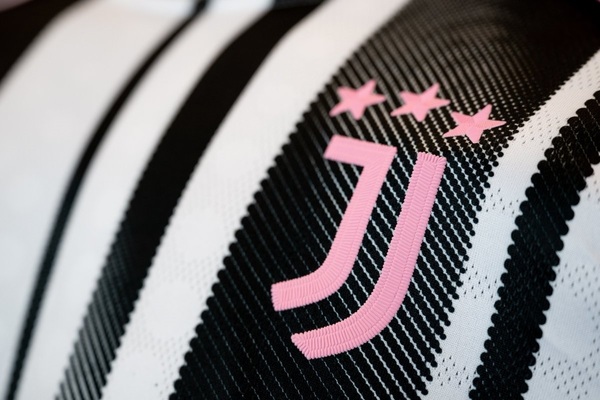 "Transfer" făcut de Juventus! A plecat de la Genoa de lângă Dan Şucu şi a fost anunţat la "gigantul" din Serie A