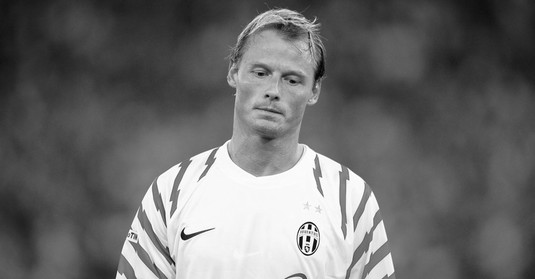 Tragedie în fotbalul mondial. Fostul portar de la Juventus şi Arsenal a murit tragic, la doar 48 de ani