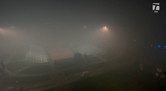 VIDEO | Imagini fabuloase la Foro Italico. Un meci de tenis a fost întrerupt de artificiile de la Lazio - Inter