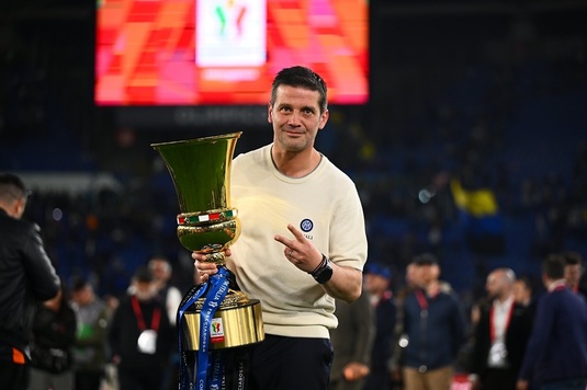 Încă un premiu pentru Cristi Chivu! Vestea primită de românul de pe banca lui Inter: "Singurul manager care a reuşit"
