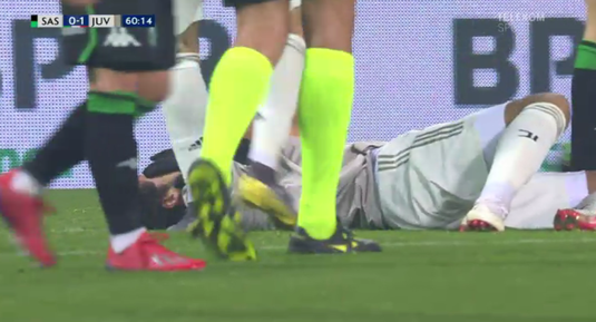 VIDEO | Moment de neînţeles la Sassuolo - Juventus! Cristiano Ronaldo l-a făcut KO pe Khedira. CR7 a şutat cu sete în propriul coleg