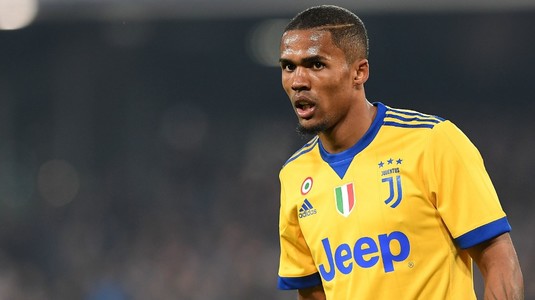 Transfer surprinzător pentru Douglas Costa. Juventus l-a împrumutat pe brazilian până în 2022