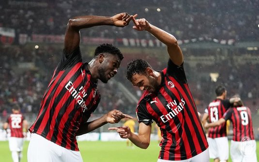 VIDEO | Nebunie pe San Siro! AC Milan o bate pe AS Roma în minutul 90+5. Trei goluri acordate, două reuşite anulate de VAR
