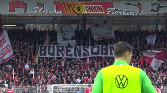 VIDEO | Încă un meci întrerupt în Bundesliga! Fanii au afişat acelaşi banner precum omologii de la Bayern Munchen şi Borussia Dortmund