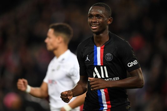 Bayern Munchen a bătut palma cu "diamantul" din academia lui PSG! Dorit de FC Barcelona, fotbalistul a semnat pe cinci ani şi va veni liber, în vară