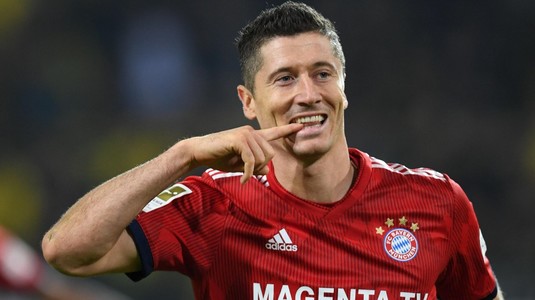 Robert Lewandowski e cel mai bun jucător din lume, în opinia fotbaliştilor din Bundesliga. Cum arată TOP 3 şi care e "dezamăgirea anului 2021"