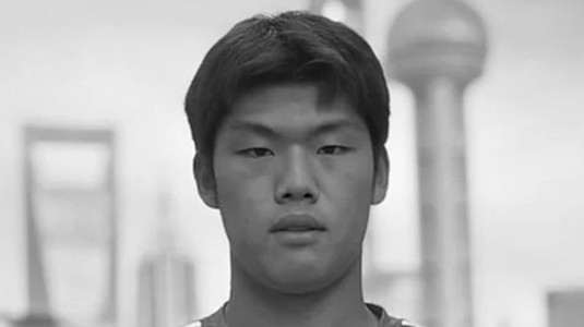 Guo Jiaxuan a murit, după ce a stat în comă aproape o lună şi jumătate/ Chinezul a decedat cu o zi înainte să împlinească 19 ani