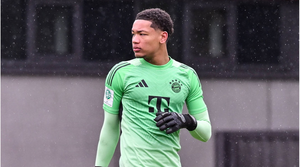 Situaţie unică în fotbal. Bayern a rămas fără trei portari într-o singură săptămână şi poate titulariza în Champions League un puşti de 16 ani