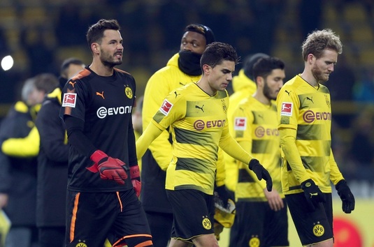 UPDATE | Dortmund l-a demis pe Peter Bosz şi l-a adus în locul său pe cel mai slab antrenor din Bundesliga în acest sezon!