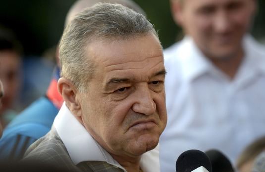 Răsturnare de situaţie! Becali vrea un jucător din Premier League, dar a primit o veste la care nu se aştepta
