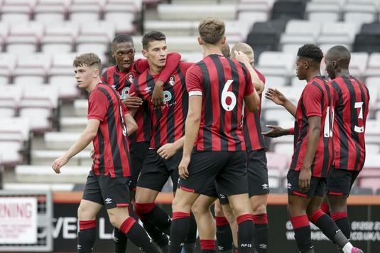 Alexandru Dobre a debutat la Bournemouth! Echipa sa a trecut uşor de Luton Town