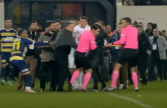 VIDEO | Scenă şocantă! Preşedintele l-a lovit cu pumnul în figură pe arbitru, în meciul în care Moruţan a reuşit un gol magnific