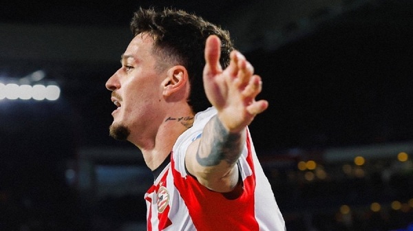 VIDEO | Dennis Man, gol frumos în Den Bosch - PSV Eindhoven, în Cupa Olandei. A fost schimbat după doar 29 de minute!