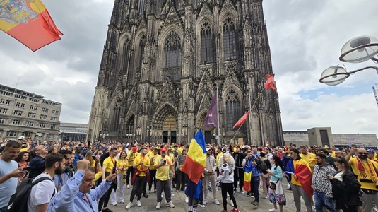 VIDEO | Fanii au cântat imnul pe străzile din Koln! Imagini impresionante cu românii înainte de meciul cu Belgia