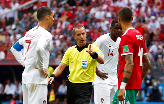 Asta e cea mai tare! "Cristiano, Cristiano" | FIFA a dezminţit că arbitrul american Mark Geiger ar fi cerut tricoul lui Cristiano Ronaldo