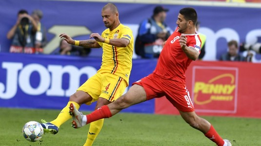 România - Serbia 0-0. Naţionala lui Contra a rezistat eroic. Tricolorii au jucat o repriză în inferioritate numerică