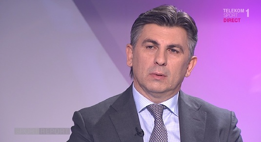 Lupescu, despre problema gazonului: ”Dacă ai valoare, joci şi pe terenul ăla! Noi am jucat pe zgură!” Ganea: ”Primarul nu se pricepe decât la afaceri”