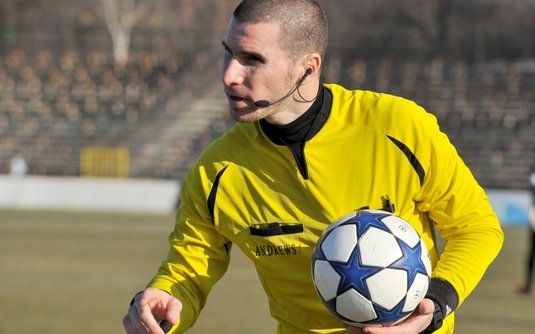 A fost anunţat arbitrul de la România - Franţa. Un bulgar va conduce de la centru ultima partidă din grupă a "tricolorilor"