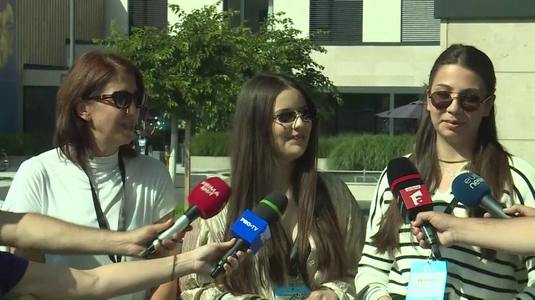 VIDEO | Familia lui Radu Drăguşin e prezentă la EURO şi îi face galerie fundaşului: „Nici nu ne gândim la altceva!”