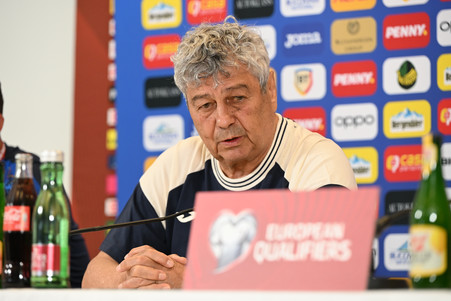 Detaliul remarcat de Mircea Lucescu, înainte de Austria - România! ”Il Luce” a răsuflat uşurat înainte de startul meciului: ”Mă temeam”
