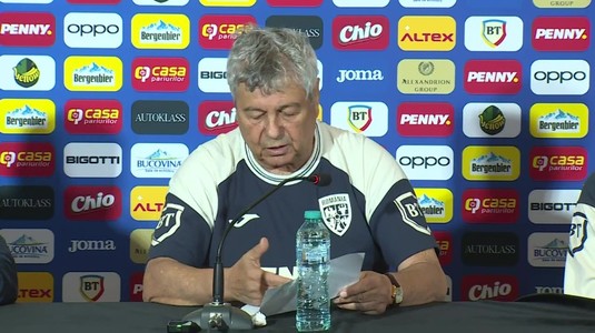Mircea Lucescu a scos o foaie şi a început să le citească reporterilor în timpul conferinţei. Ce notiţe şi-a făcut selecţionerul: "Trebuie să facă cineva şi acest lucru"