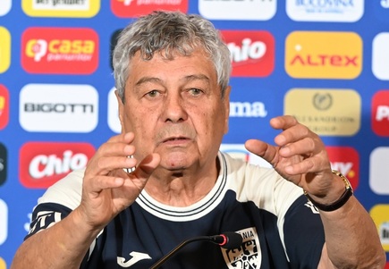 Mircea Lucescu anunţă surprizele din echipa de start a României! "Vom vedea dacă s-au adaptat"