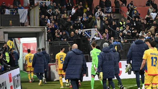 De la asta a pornit totul! Bosniacii s-au "aprins" şi i-au spus românului de pe stadion: "Vă vom fluiera imnul!"