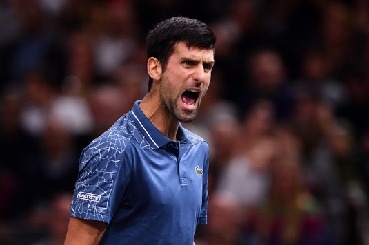 VIDEO | Djokovic l-a desfiinţat pe Isner la Turneul Campionilor. Ce trebuie să facă să atingă un record al lui Federer