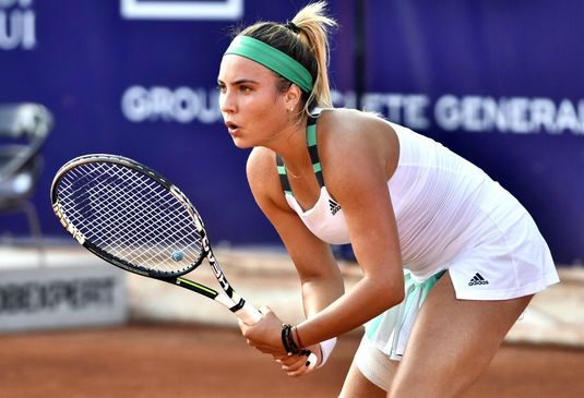 Performanţă pentru Gabriela Ruse. Aceasta merge în sferturi de finală la ITF Dubai după victoria prin abandon a favoritei Kristina Mladenovic