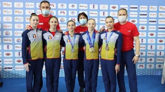 Lucian Sandu, antrenor echipa junioare, după 6 medalii aur la CE: "Este unicat în istoria gimnasticii româneşti!"