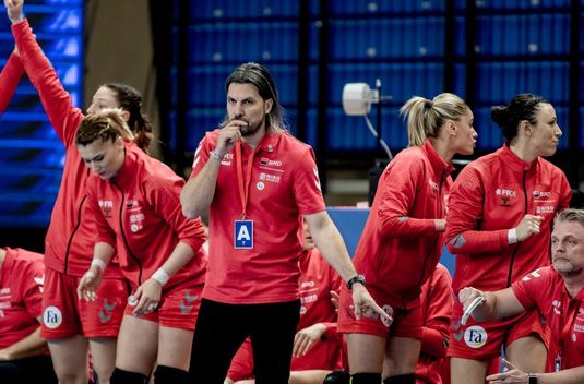 România învinge Macedonia de Nord la scor şi este în măsură de 99% calificată la Campionatul Mondial de handbal feminin