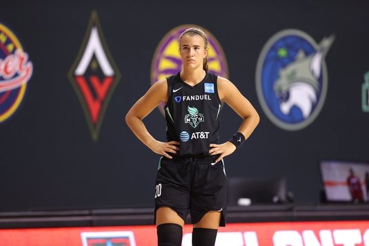 Sabrina Ionescu a stabilit un record în WNBA! A reuşit un incredibil 25 din 27 de aruncări | VIDEO