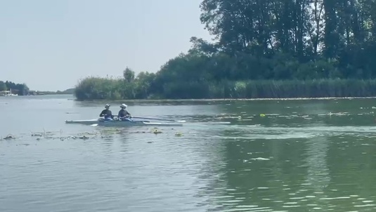 VIDEO | Canotorii României şi-au anulat antrenamentul dintr-un motiv bizar. N-au mai avut unde să se antreneze în urma unei întâmplări ciudate