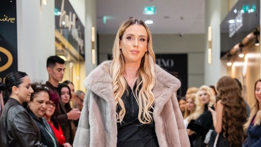 Ploaie de vedete din sport la prezentarea de modă inedită! Belodedici, Elisabeta Lipă, Alina Dumitru şi Larisa Iordache – patru legende intr-un singur loc