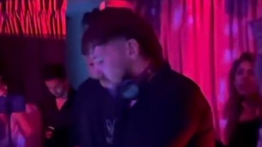 Jucătorul echipei naţionale, DJ în timpul liber: "Fac ce-mi place mie în viaţă. Eu sunt american, dar în sânge sunt român"