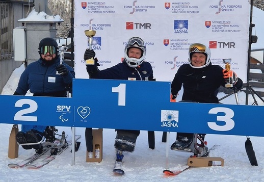 Două medalii de argint pentru România în schiul adaptat, sportul care face performanţa accesibilă persoanelor cu dizabilităţi