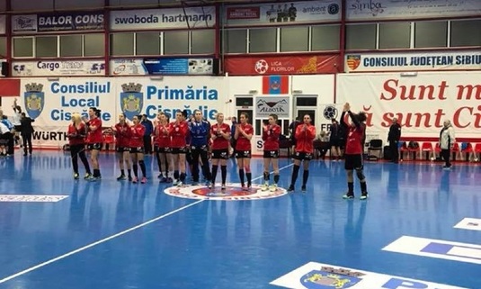 S-au calificat în sferturile de finală ale Cupei EHF, dar au pierdut la Cisnădie. Înfrângere în campionat pentru echipa lui Gheorghe Tadici