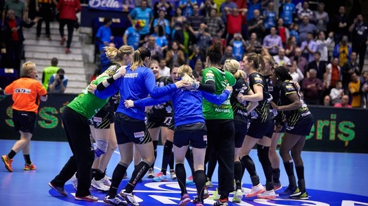 Campioană înainte să joace. CSM Bucureşti a cucerit un nou titlu în Liga Naţională, după victoria obţinută de Roman în faţa Craiovei