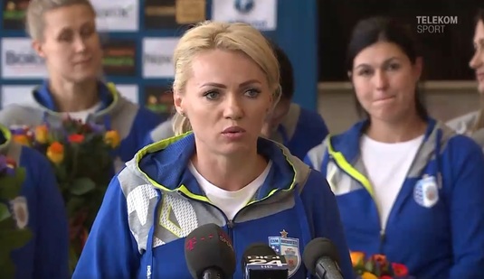 VIDEO | CSM Bucureşti a revenit în ţară. Primele declaraţii: ”A fost o performanţă să jucăm cu titanii handbalului”