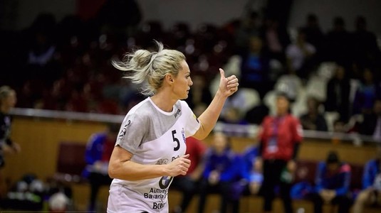 VIDEO | Handbalistele de la CSM recunosc: "Suntem în criză". Ce trebuie să facă să o învingă pe Ferencvaros