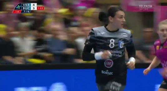 VIDEO De-asta e cea mai bună din lume! Cristina Neagu, execuţie FABULOASĂ. Danezii au reacţionat: ”Dumnezeule, rupe plasa!”