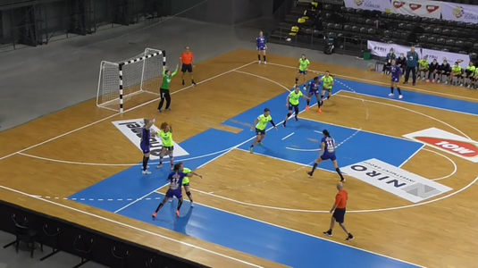 VIDEO | CSM Bucureşti defilează în Liga Florilor! "Tigroaicele" au învins-o pe HC Zalău cu 28-21. Tadici a răbufnit la final: "Nu suntem sclavii nimănui"