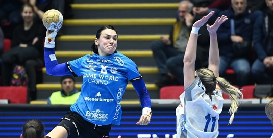 Spectacol cu Buducnost! CSM Bucureşti şi-a depăşit recordul de goluri marcate într-un meci de Liga Campionilor. Cristina Neagu a revenit după accidentare 