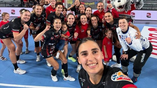 Surpriza zilei în handbalul feminin s-a produs în România! Echipa care a fost pe podiumul Ligii Campionilor în ultimele două sezoane, învinsă de Bistriţa