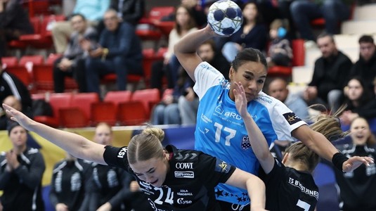 CSM Bucureşti a intrat la pauză cu un avantaj considerabil în Liga Campionilor. Ce s-a întâmplat până la final în meciul cu Sola HK