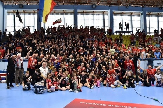 Campioana României schimbă masiv lotul! Gloria Bistriţa se desparte de 10 jucătoare după sezonul istoric