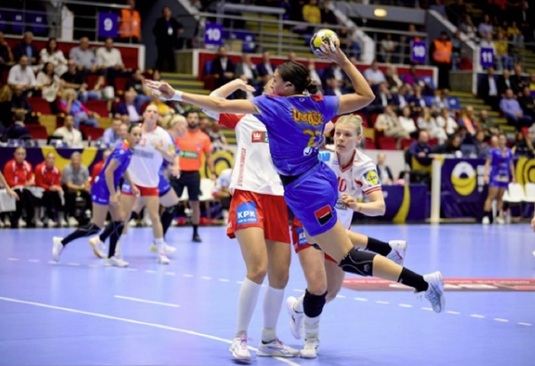 Calvar în semifinale. România, spulberată de Danemarca la Bucureşti după o repriză secundă de coşmar. Tricolorele luptă pentru bronz