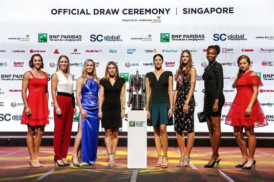 Simona Halep - Caroline Wozniacki, miercuri, ora 14:30. Daneza s-a apucat de cântat cu o zi înaintea meciului